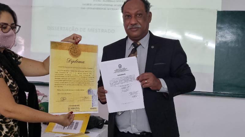 Certificação de nossos Mestrando